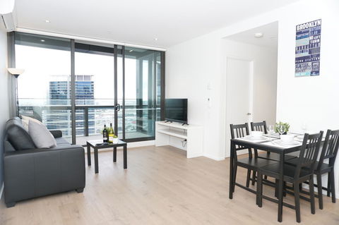 Auzzie Apartments Docklands, Melbourne - Tweed Heads Accommodation 39