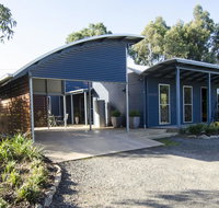 Corrugated Cottage - Tweed Heads Accommodation