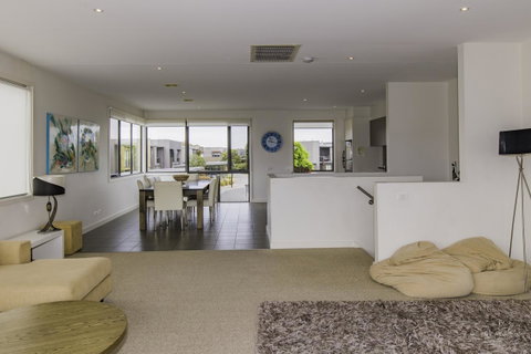 1 Pebble Place - Tweed Heads Accommodation 4