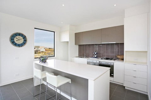 1 Pebble Place - Tweed Heads Accommodation 2