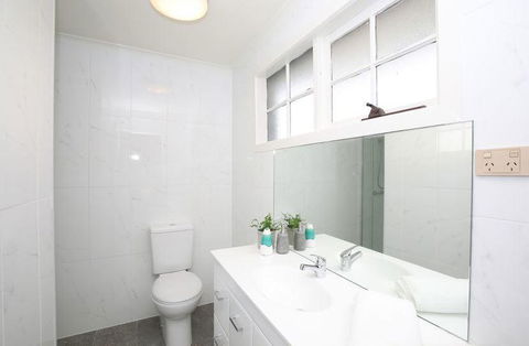 The Gallery Hours - Tweed Heads Accommodation 5