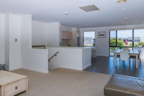 1 Sunset Place - Tweed Heads Accommodation 8