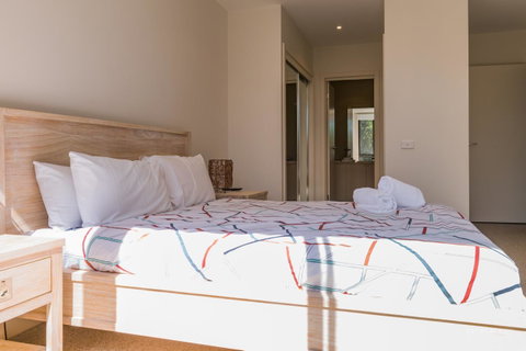 1 Sunset Place - Tweed Heads Accommodation 11