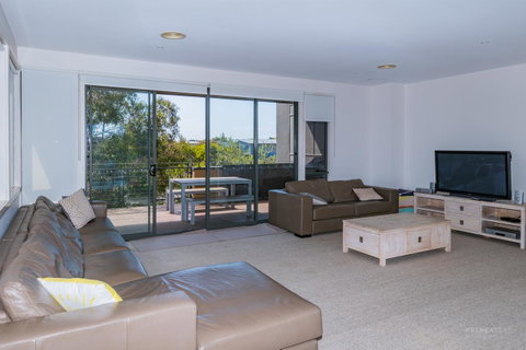1 Sunset Place - Tweed Heads Accommodation 3