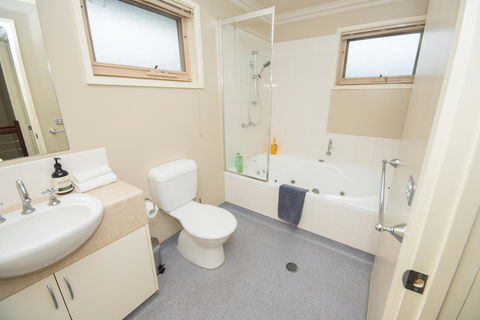The Pitch - Tweed Heads Accommodation 21
