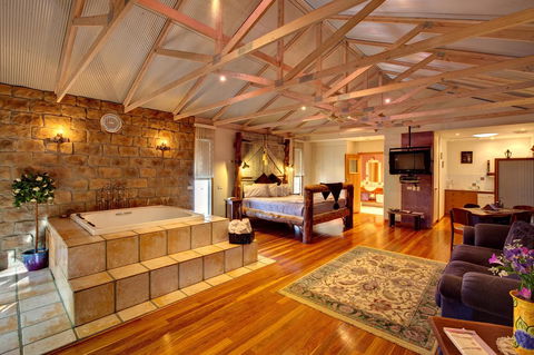 Ditto Daddy's - Tweed Heads Accommodation 0