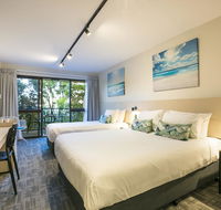 Nightcap at Kawana Waters Hotel