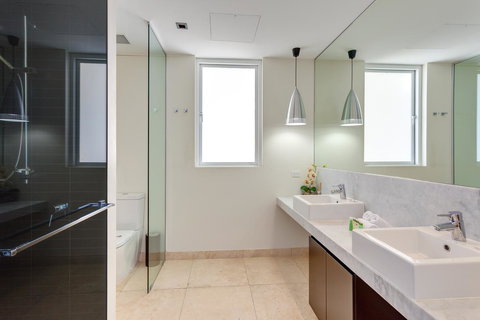 Apartment Dees Retreat - Tweed Heads Accommodation 7