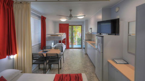 Alex Beach Cabins And Tourist Park - Tweed Heads Accommodation 33
