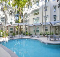 Emerald Noosa - Tweed Heads Accommodation