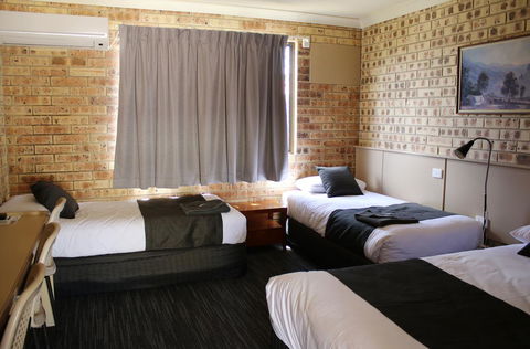 Clermont Country Motor Inn - Tweed Heads Accommodation 7
