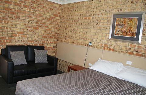 Clermont Country Motor Inn - Tweed Heads Accommodation 6