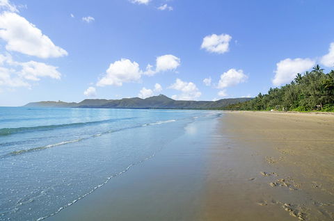 By The Sea Port Douglas - Tweed Heads Accommodation 27