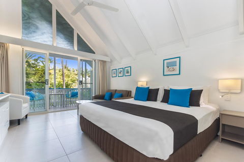 By The Sea Port Douglas - Tweed Heads Accommodation 9