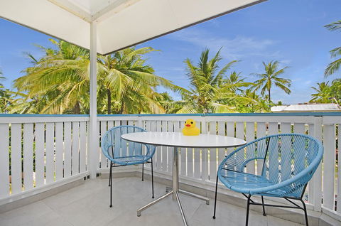 By The Sea Port Douglas - Tweed Heads Accommodation 16