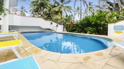 By The Sea Port Douglas - Tweed Heads Accommodation 25