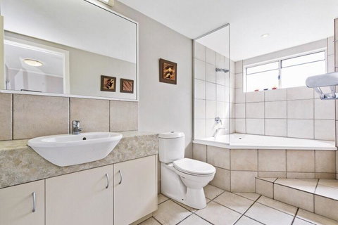 Riverside - Tweed Heads Accommodation 13