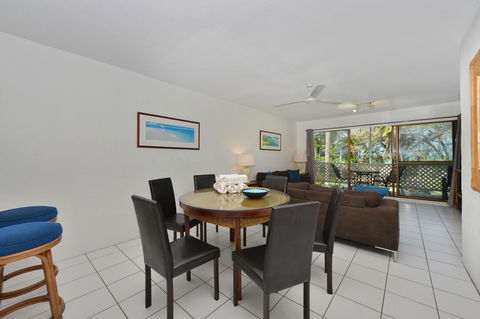 Seascape Holidays At Beachfront Terraces - Tweed Heads Accommodation 9