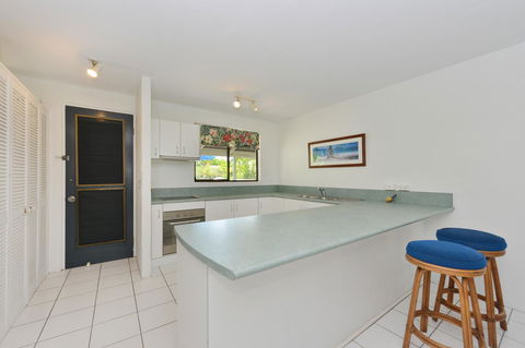 Seascape Holidays At Beachfront Terraces - Tweed Heads Accommodation 15