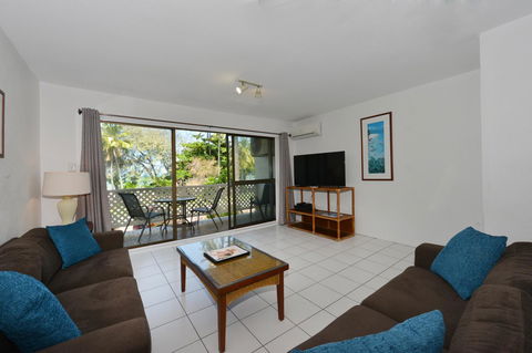 Seascape Holidays At Beachfront Terraces - Tweed Heads Accommodation 3