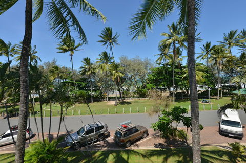 Seascape Holidays At Beachfront Terraces - Tweed Heads Accommodation 28