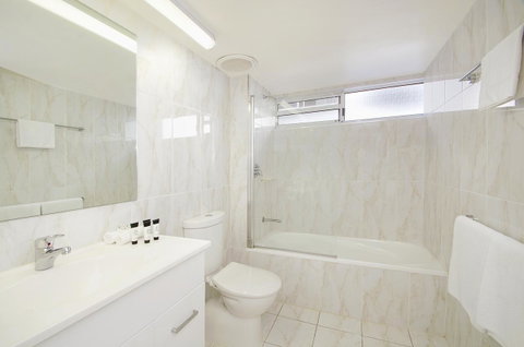 Bali Hai Apartments Noosa - Tweed Heads Accommodation 11