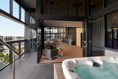 Brisbane One Apartments By CLLIX - Tweed Heads Accommodation 9