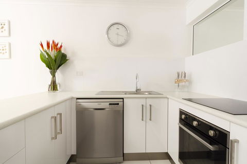 The White House Port Douglas - Tweed Heads Accommodation 10