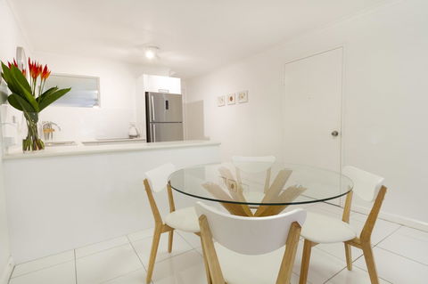 The White House Port Douglas - Tweed Heads Accommodation 13