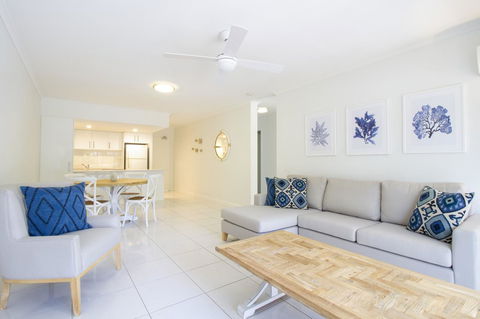 The White House Port Douglas - Tweed Heads Accommodation 5