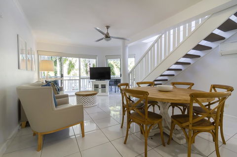 The White House Port Douglas - Tweed Heads Accommodation 7