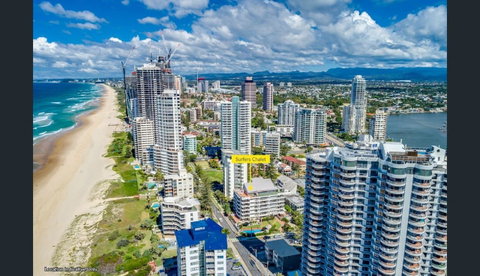 Surfers Chalet - Tweed Heads Accommodation 12