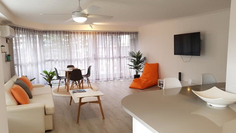 Surfers Chalet - Tweed Heads Accommodation 11
