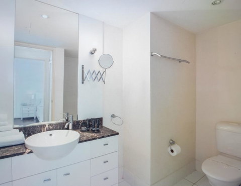 Circle Luxury Holidays - Tweed Heads Accommodation 1