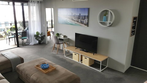Circle Luxury Holidays - Tweed Heads Accommodation 15