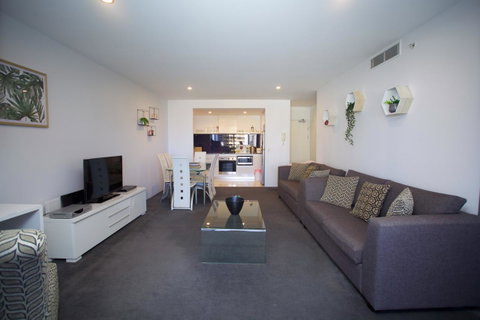 Circle Luxury Holidays - Tweed Heads Accommodation 2
