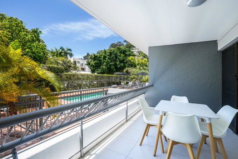 Saks On Hastings - Tweed Heads Accommodation 35