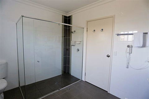 Drovers Motor Inn - Tweed Heads Accommodation 2