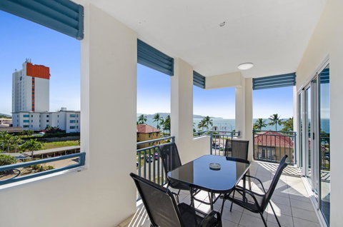 Madison Ocean Breeze Apartments - Tweed Heads Accommodation 13