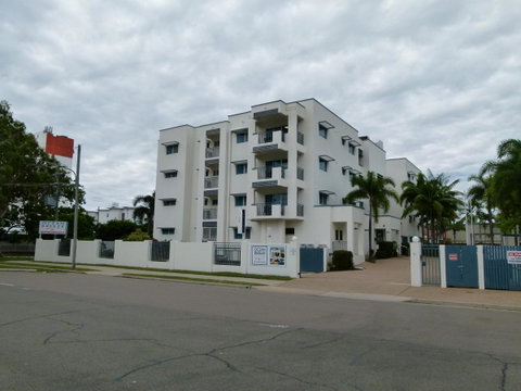 Madison Ocean Breeze Apartments - Tweed Heads Accommodation 6