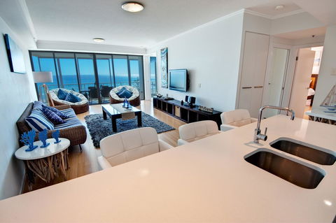 Reflections Tower Two - Tweed Heads Accommodation 18