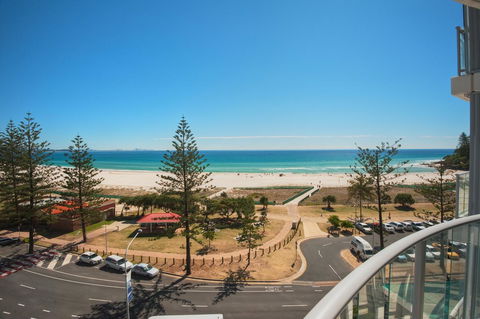Reflections Tower Two - Tweed Heads Accommodation 6
