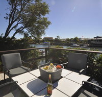 Bribie Island Canal Holiday Destination - Tweed Heads Accommodation