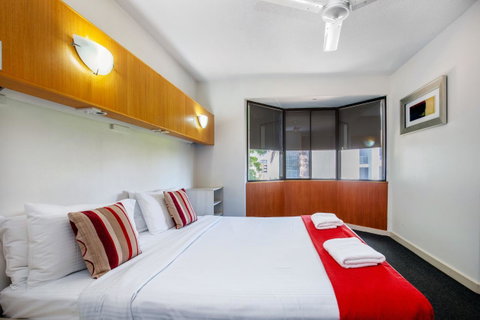 Tiki Hotel Apartments Surfers Paradise - Tweed Heads Accommodation 1