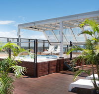 Tiki Hotel Apartments Surfers Paradise - Tweed Heads Accommodation