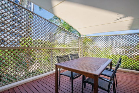 Tiki Hotel Apartments Surfers Paradise - Tweed Heads Accommodation 10