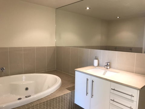 Proximity Waterfront Apartments - Tweed Heads Accommodation 22