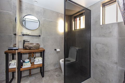 The Pink Hotel Coolangatta - Tweed Heads Accommodation 14