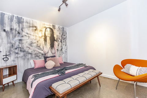 The Pink Hotel Coolangatta - Tweed Heads Accommodation 13