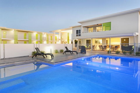 Mackay Oceanside Central Hotel Official - Tweed Heads Accommodation 3
